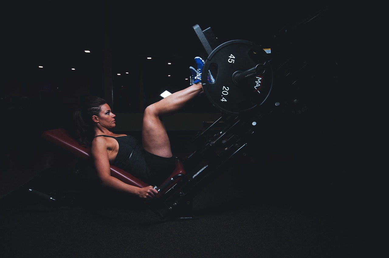 Mentalność sukcesu dla mężczyzn w fitnessie: Jak budować pewność siebie i motywację